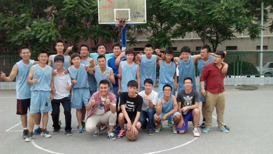2014.05.20 51大赛
勇夺“河大杯” 学生男篮全校总冠军24